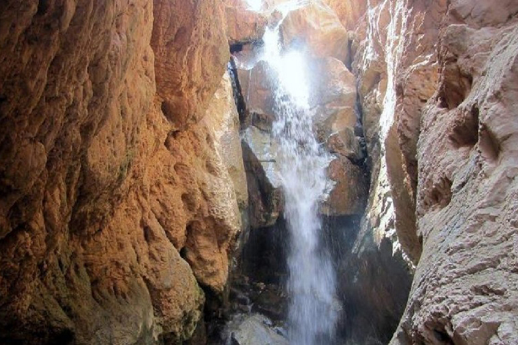 تور آبشار مجن